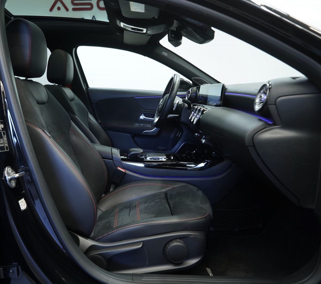Mercedes Benz A 35 Amg