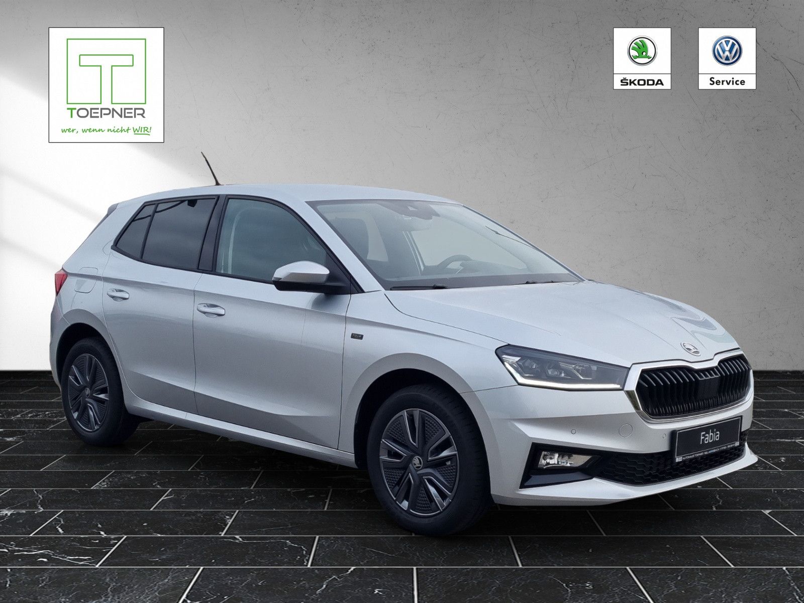 Fahrzeugabbildung SKODA Fabia Tour 1,0 TSI 85KW/115PS Ladeboden Lodge