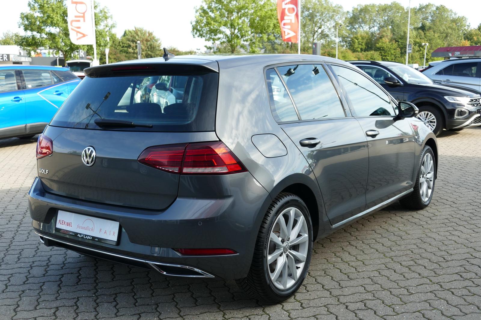 Volkswagen Golf VII 1.4 TSI Highline R-Line LED App Connect