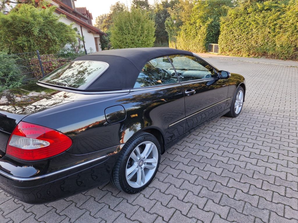 Mercedes-Benz CLK 200