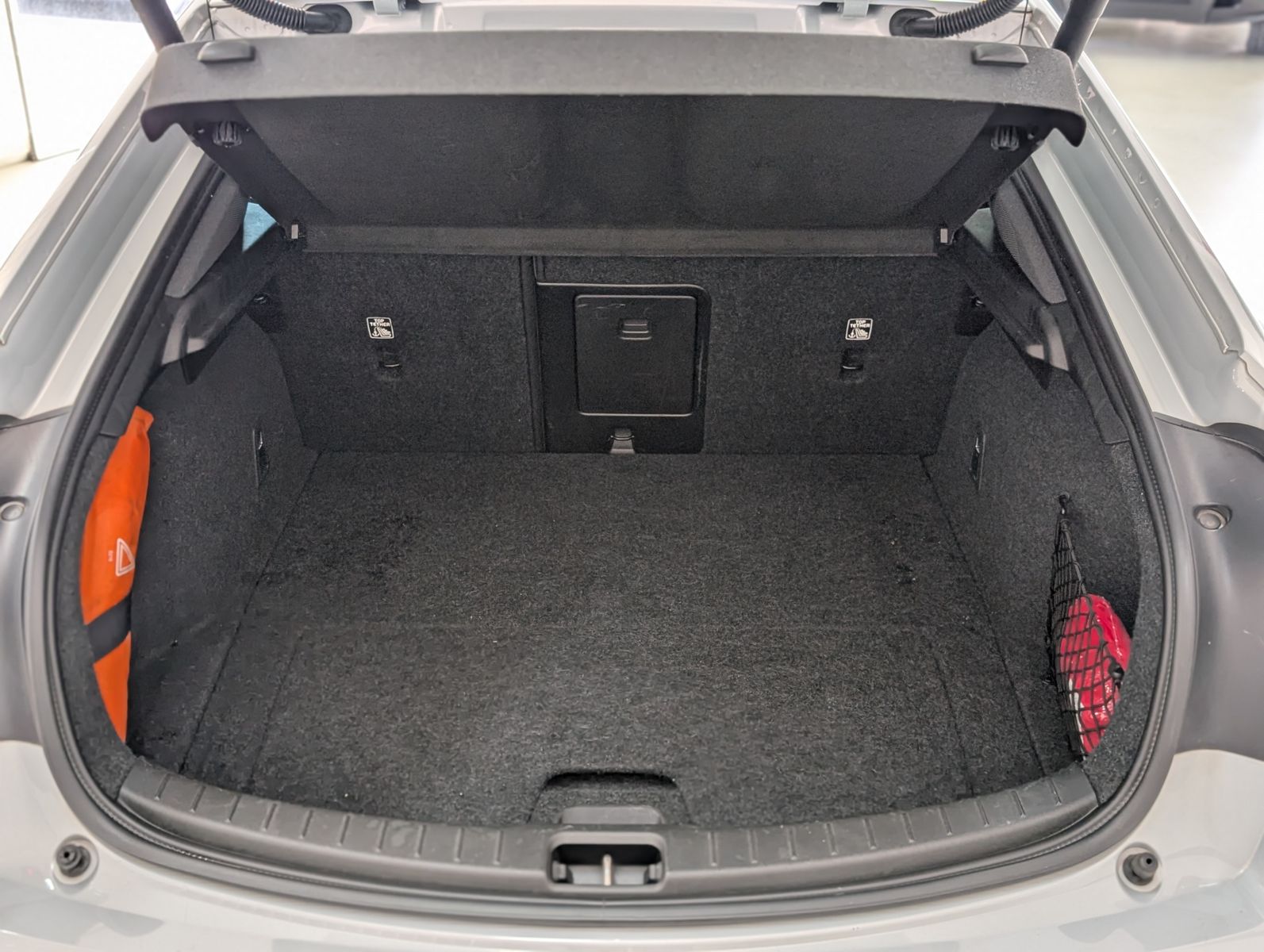 Fahrzeugabbildung Polestar 2 Long Range Dual PANO PLUS-PACK PIXEL H&K 78kWh
