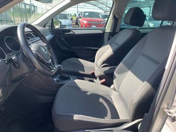 Volkswagen Tiguan - 9