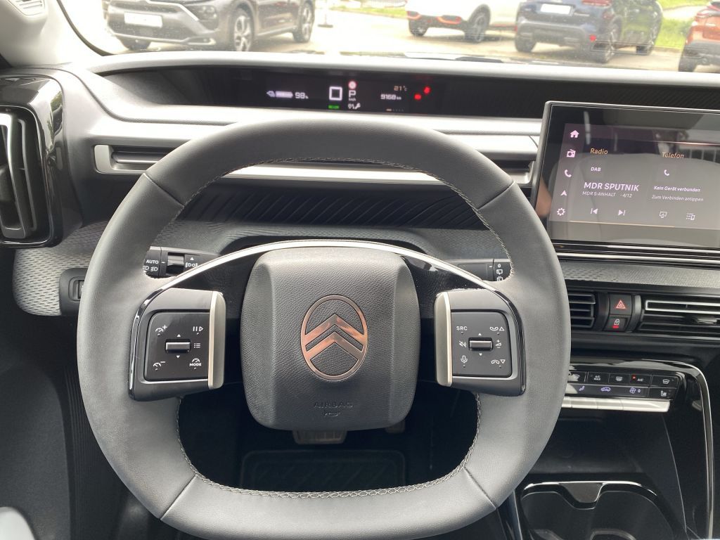 Fahrzeugabbildung Citroën e-C3 Aircross MAX *11 kW*Winter-Pak*Cam*Navi*