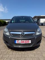 Opel Zafira B Family Plus 7SITZE - Opel Zafira in Solingen