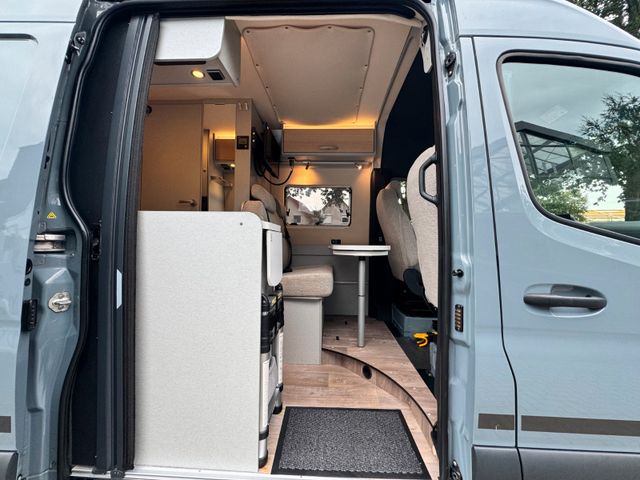 HYMER / ERIBA / HYMERCAR Free S 600-Schlafdach-Autom-Dieselhzg-Markise