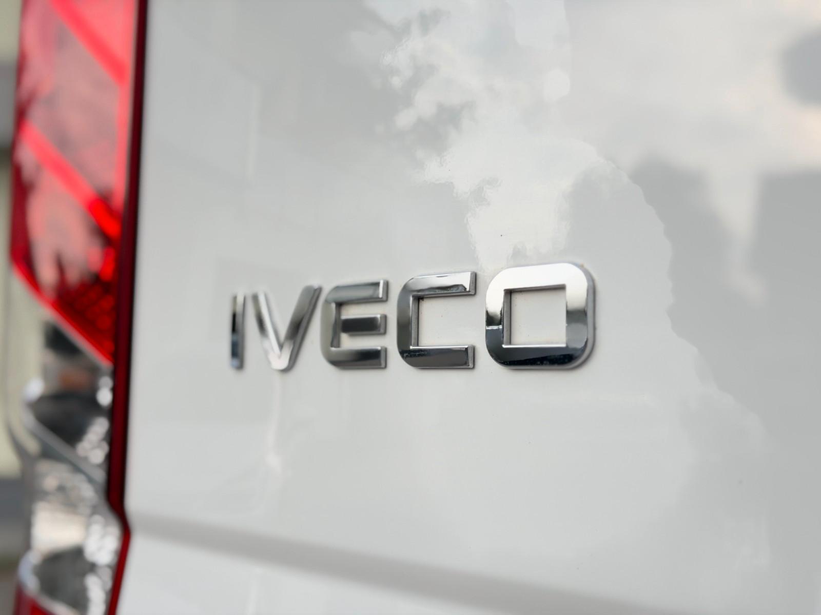 Iveco Daily 35S18V L3H2 3.0 L Hi-Matic AHK Navi Kamera
