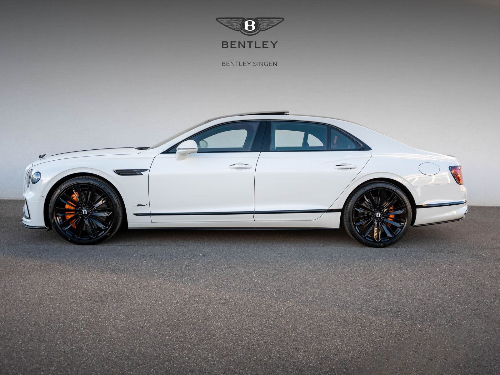 Bentley Flying Spur Speed V8 Hybrid *NP 396.490,00 €* imagem 2