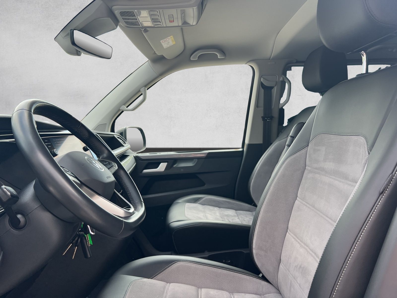 T6.1 Multivan Comfortline 2.0 l 150 kW TDI SCR B