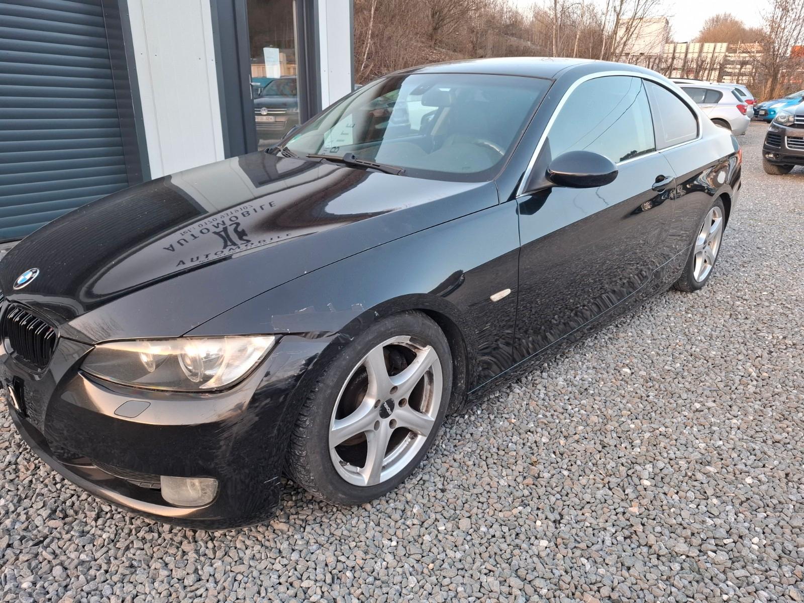 BMW 325i***LEDER**XENON***GAS***