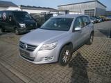 Volkswagen Tiguan 2.0 TSI 4MOTION Track & Field - Volkswagen Tiguan: Track Field