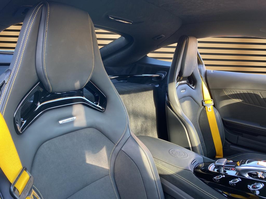 Mercedes-Benz AMG GT R