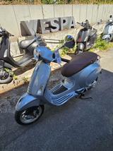 Vespa Primavera 50 LED USB LM - VESPA ROLLER 50