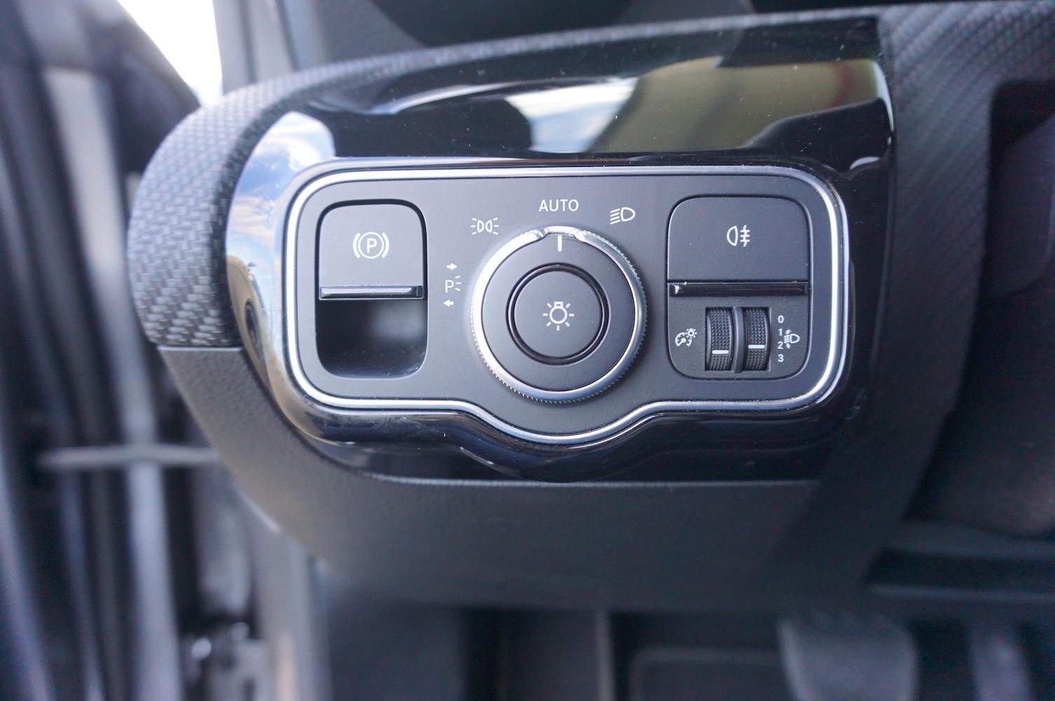 Mercedes-Benz CLA PANORAMA 14.655 € NETTO, миниатюра 22