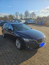 Mazda 6 2.2 SKYACTIV-D 175 i-ELOOP Sports-Line Spo... - blaue Mazda 6