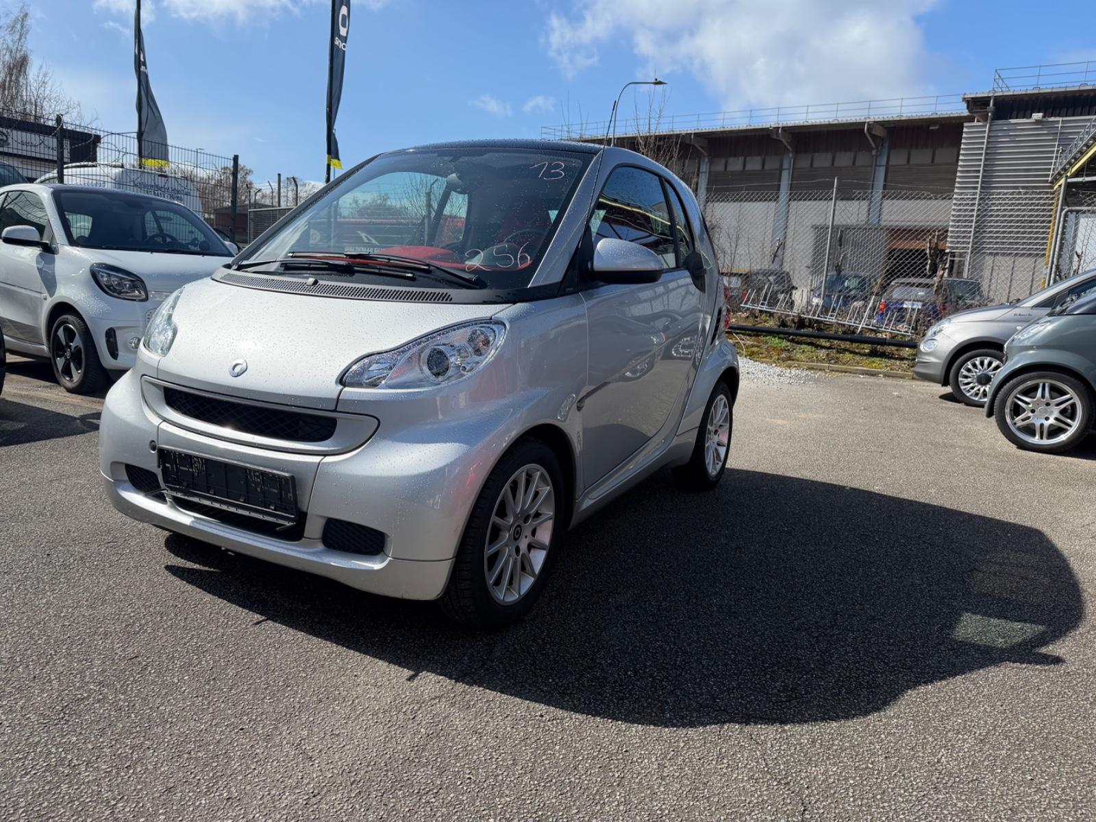 Smart ForTwo fortwo coupe Micro Hybrid Drive 52 kW