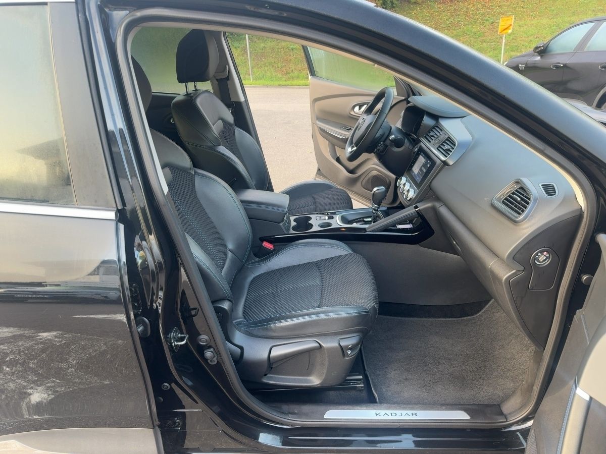 Fahrzeugabbildung Renault Kadjar LIM. Del.TCe 140 EDC Kamera SHZ Navi GJR