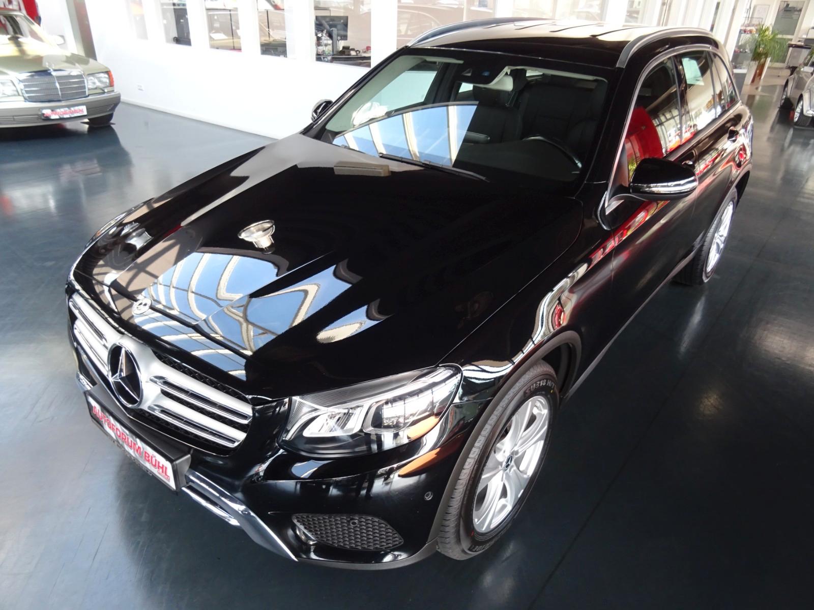 Mercedes-Benz GLC 220 d 4-Matic/ Autom/ Navi/ LED/ PDC+Kamera