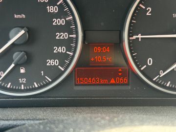 BMW 318 - 8