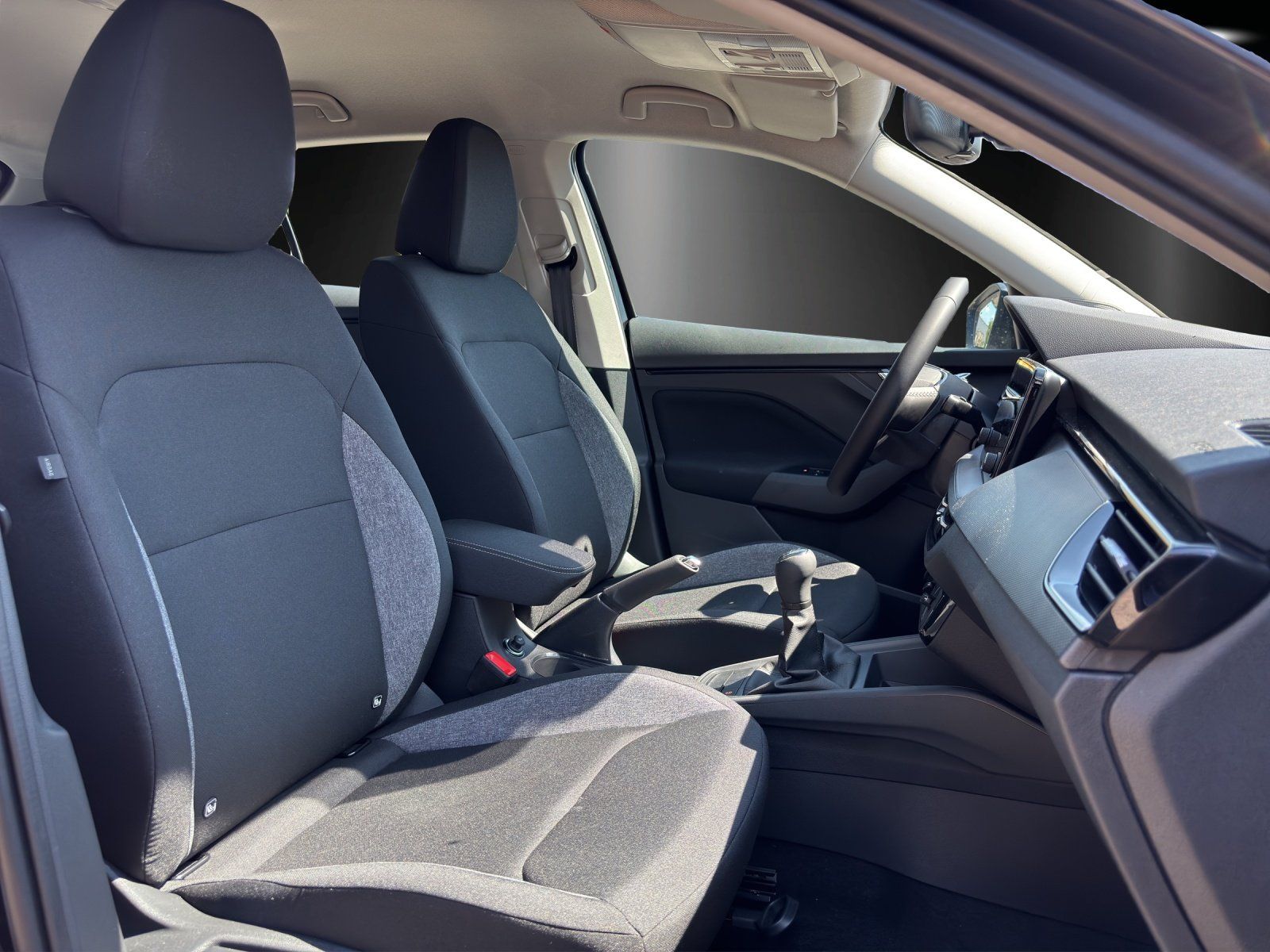 Fahrzeugabbildung SKODA Scala Essence 1,0 TSI 70 kW