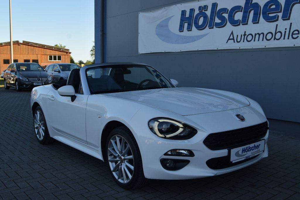 Image of Fiat 124 Spider
