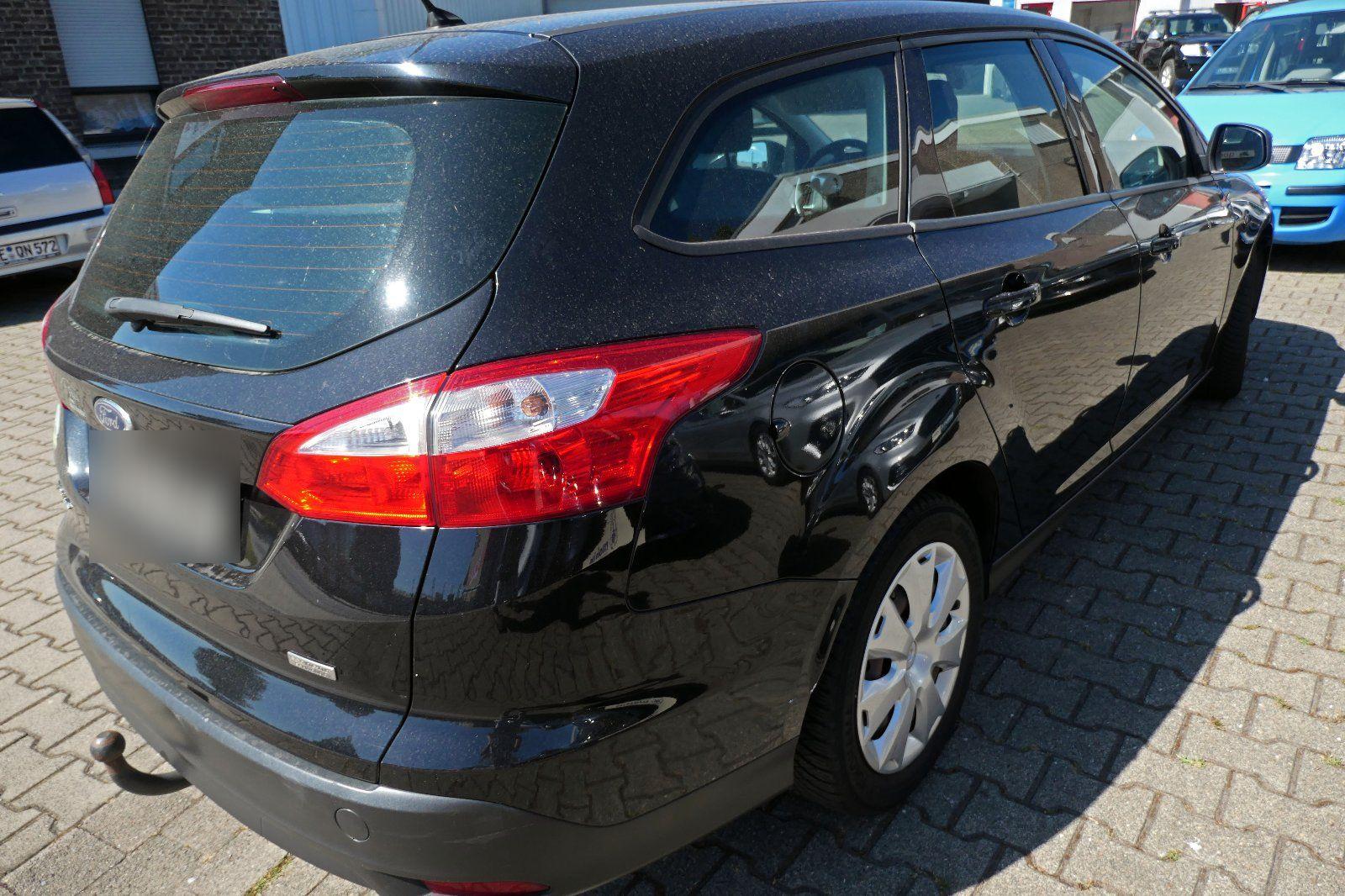 Ford Focus 2012 — photo 5