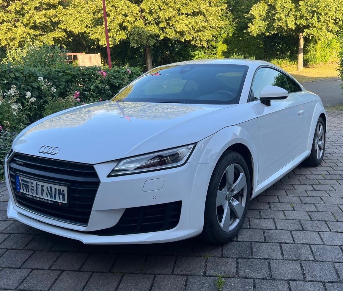 AUDI TT Coupe 2.0 TFSI S tronic quattro -