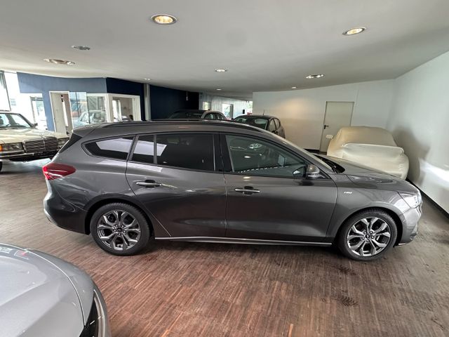 Fahrzeugabbildung Ford Focus Turnier ST-Line*Automatik*SYNC4*Scheckh.