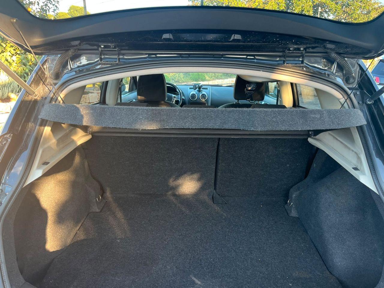 Nissan Qashqai 2011 — photo 5