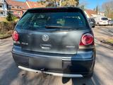 Volkswagen VW Polo 1.4 TDI Blue Motion - Volkswagen Polo: 4motion