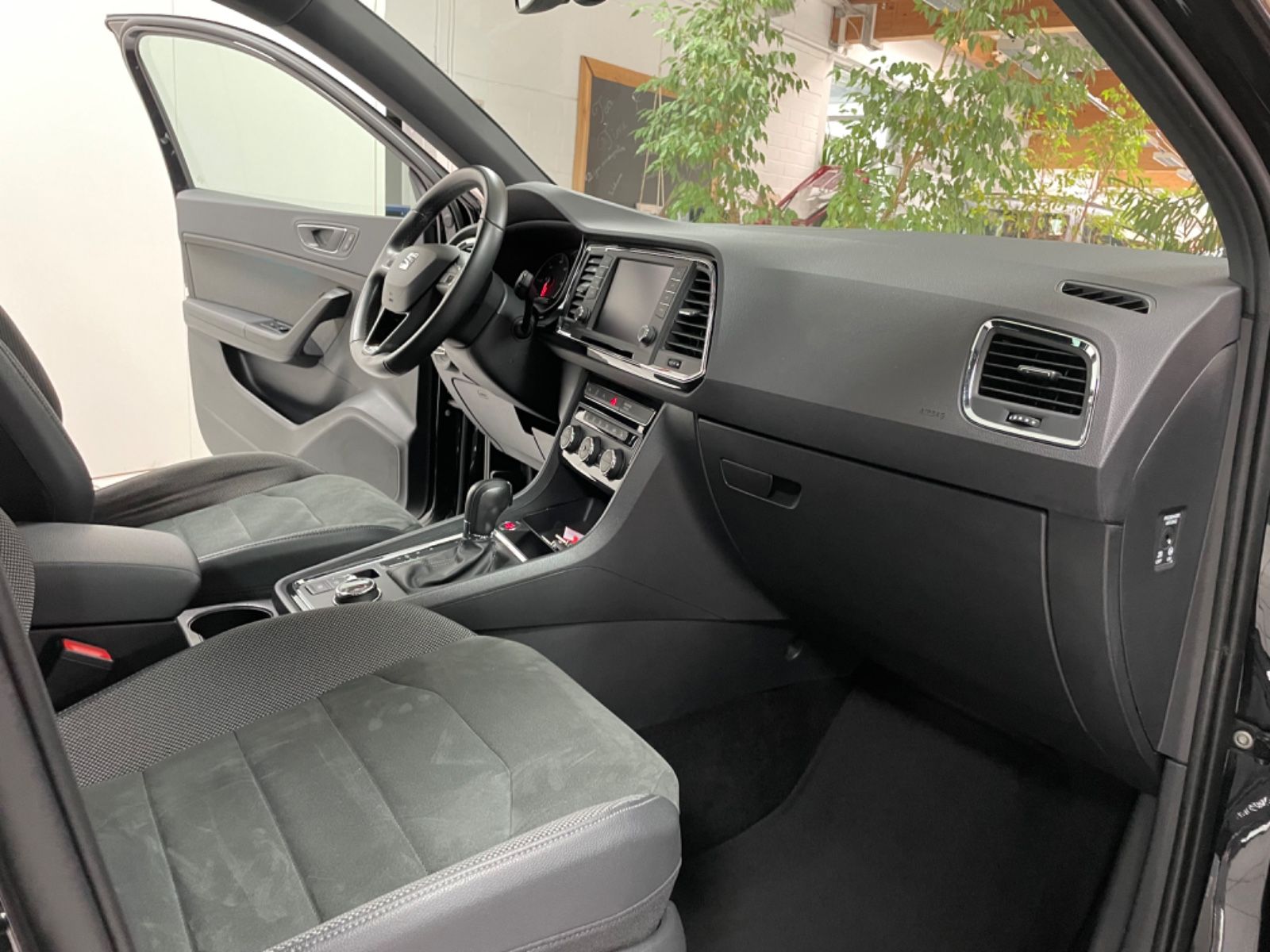 Fahrzeugabbildung SEAT Ateca Xcellence 4Drive Automatik