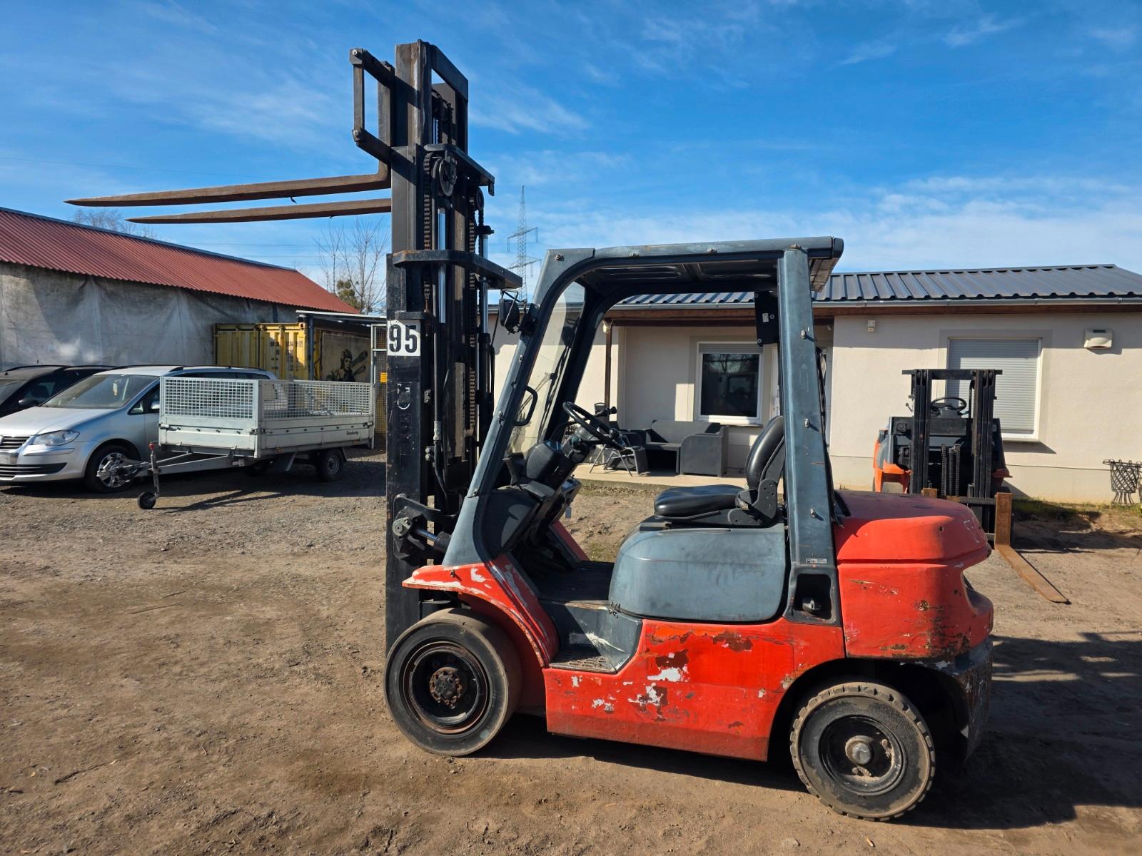 Toyota DF 25, Diesel, 2,5 t Hubkraft,