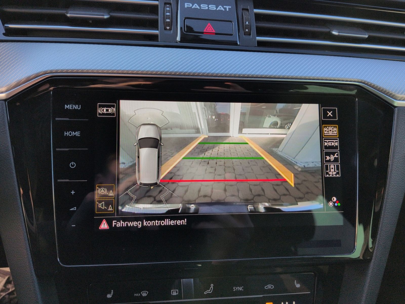 Passat Variant 2.0 TDI DSG Elegance/ R Line STHZ