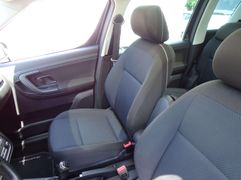 Fahrzeugabbildung Skoda Roomster Comfort Plus Edition **AHK / TÜV+SERVIC