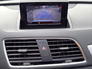 Audi Q3 2.0TDI quattro S-Line*PANO*LED*NAVI*KAMERA