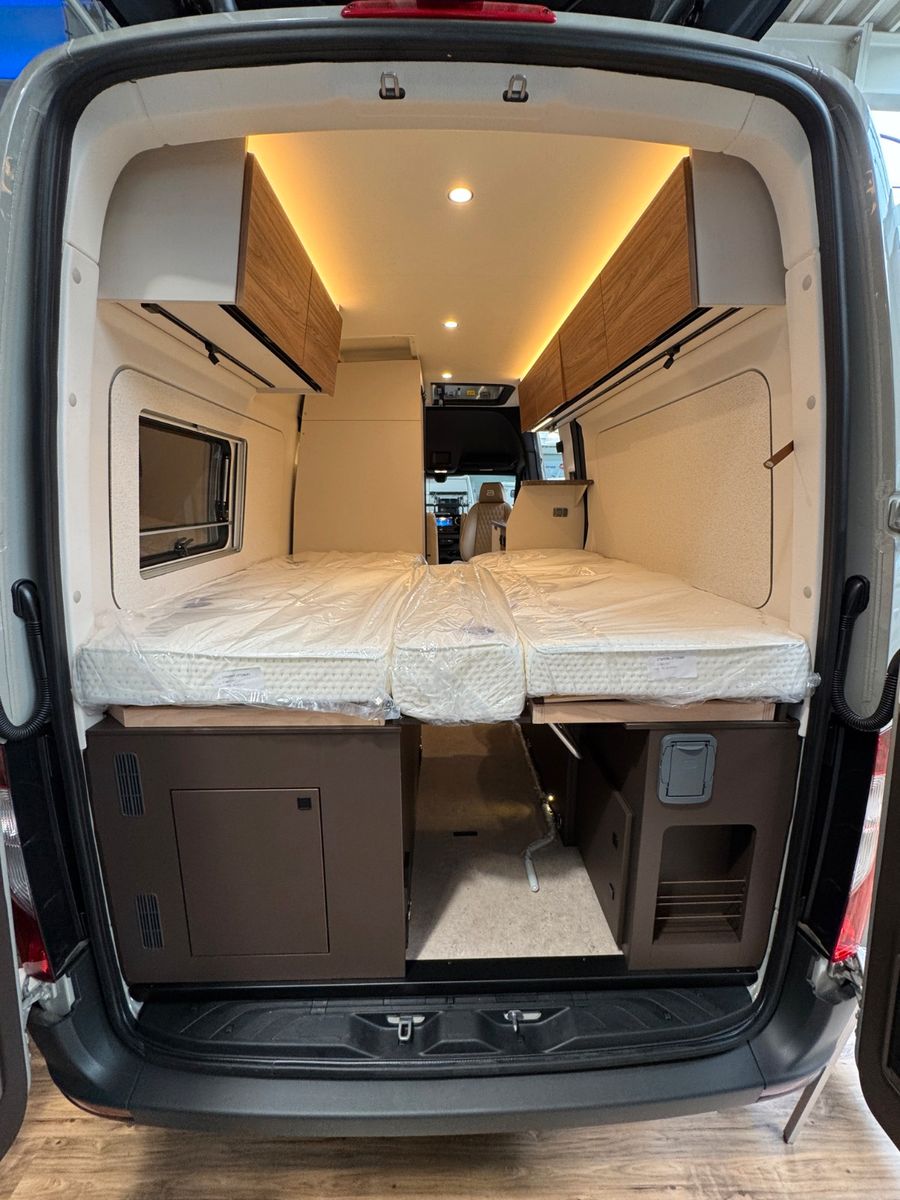 Fahrzeugabbildung Bürstner Habiton Mercedes HMX 6.0 Allrad 4x4 Schlafdach !