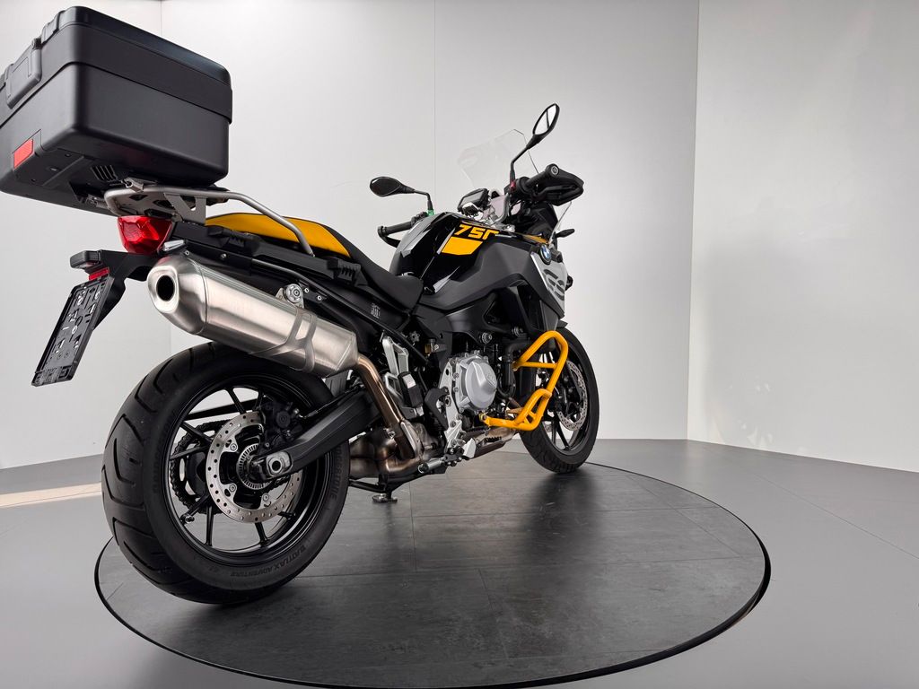 Fahrzeugabbildung BMW F 750 GS  40 Jahre *TOP-ZUSTAND *2900 KM !