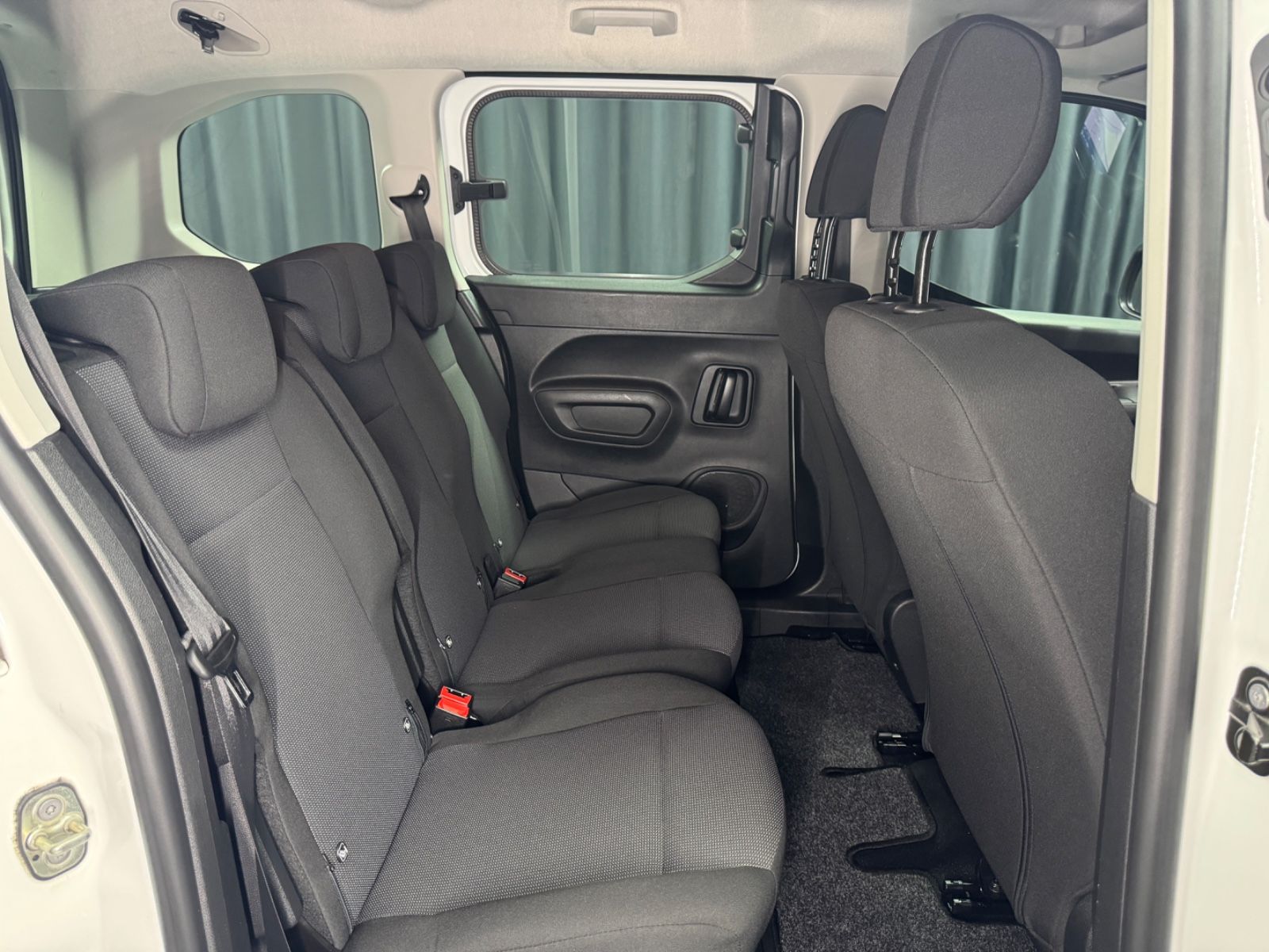 Fahrzeugabbildung Citroën Berlingo Live Pack M|NAVI|PDC|1.HAND