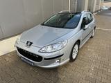Peugeot 407 SW Platinum Automatik Leder Navi Panorama - Peugeot 407 Platinum mit Diesel-Antrieb