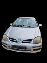 Nissan Nur in gute Hände, toller Zustand! - Nissan Primera: Kombi