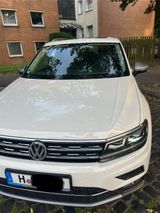 Volkswagen Tiguan Allspace 2.0 TSI OPF 140kW DSG 4MOTIO... - Volkswagen Tiguan Allspace: Privatanbieter