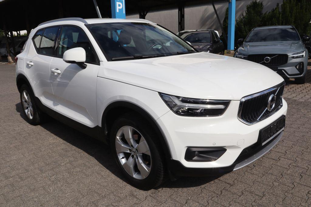 Volvo XC40 T3 Momentum Pro|NAVIGATION|R-CAM|PDC|
