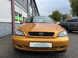 Opel Astra Coupé 2.2 16V AUTOMATIK 2.HAND BERTONE - Opel Astra mit Benzin-Antrieb: Sportwagen, Automatik