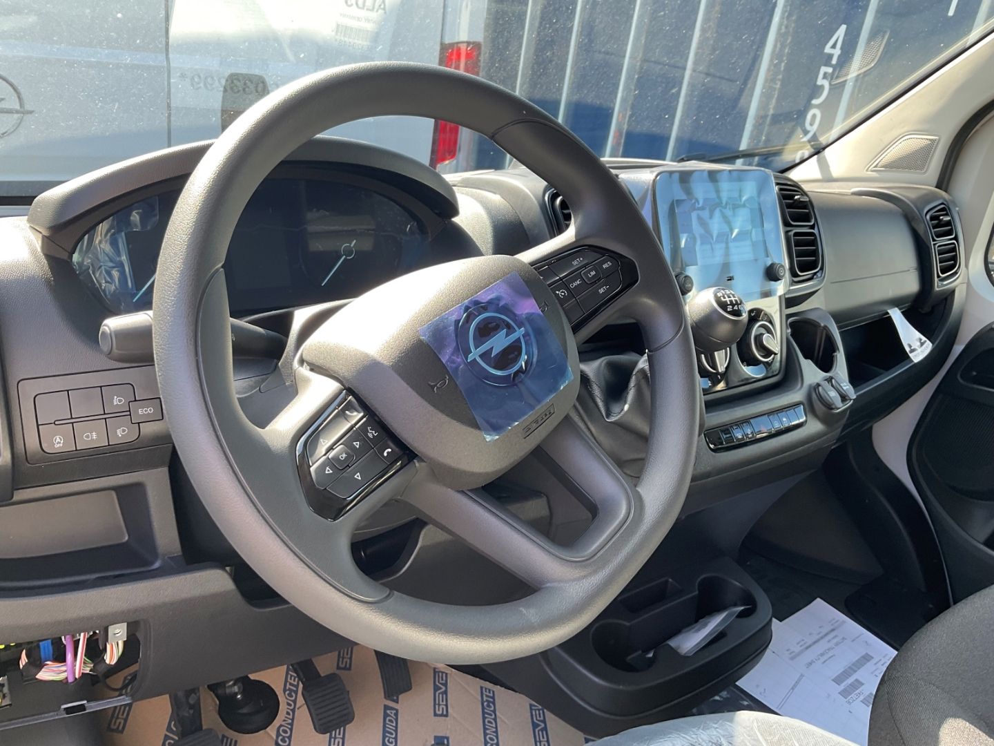 Opel Movano - Bild 17