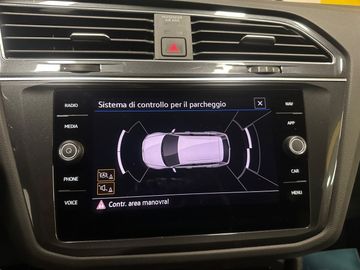 Volkswagen Tiguan - 11