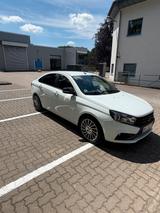 Lada Vesta 1.6 Vollausstattung - Lada Vesta von privat