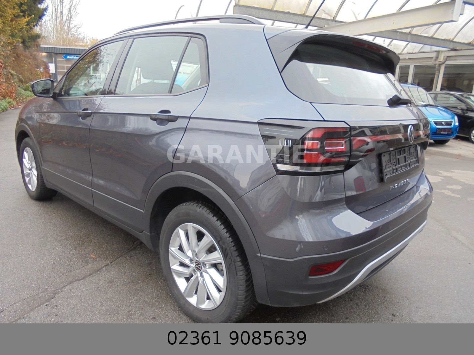 Fahrzeugabbildung Volkswagen T-Cross Life Automatik/Navi/