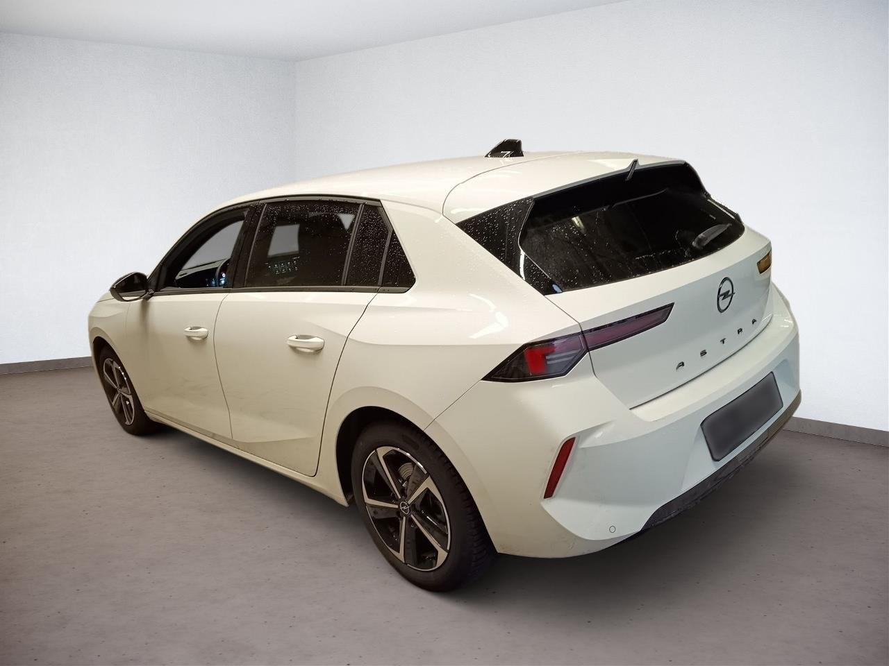 Opel Astra L Lim. 5-T GS Automatik Anhängerkupplung N