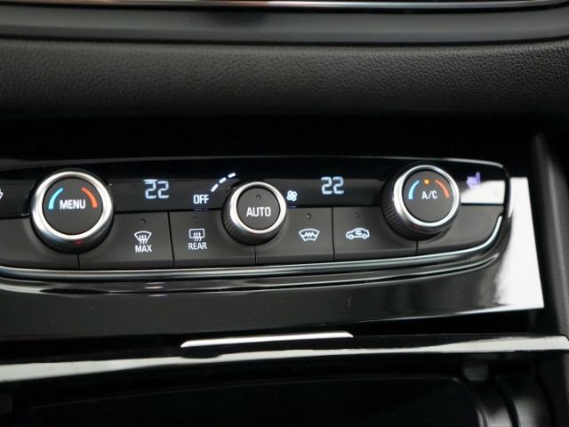 Grandland ENJOY AT+AHK+BLUETOOTH+KLIMA+DAB+LED-S