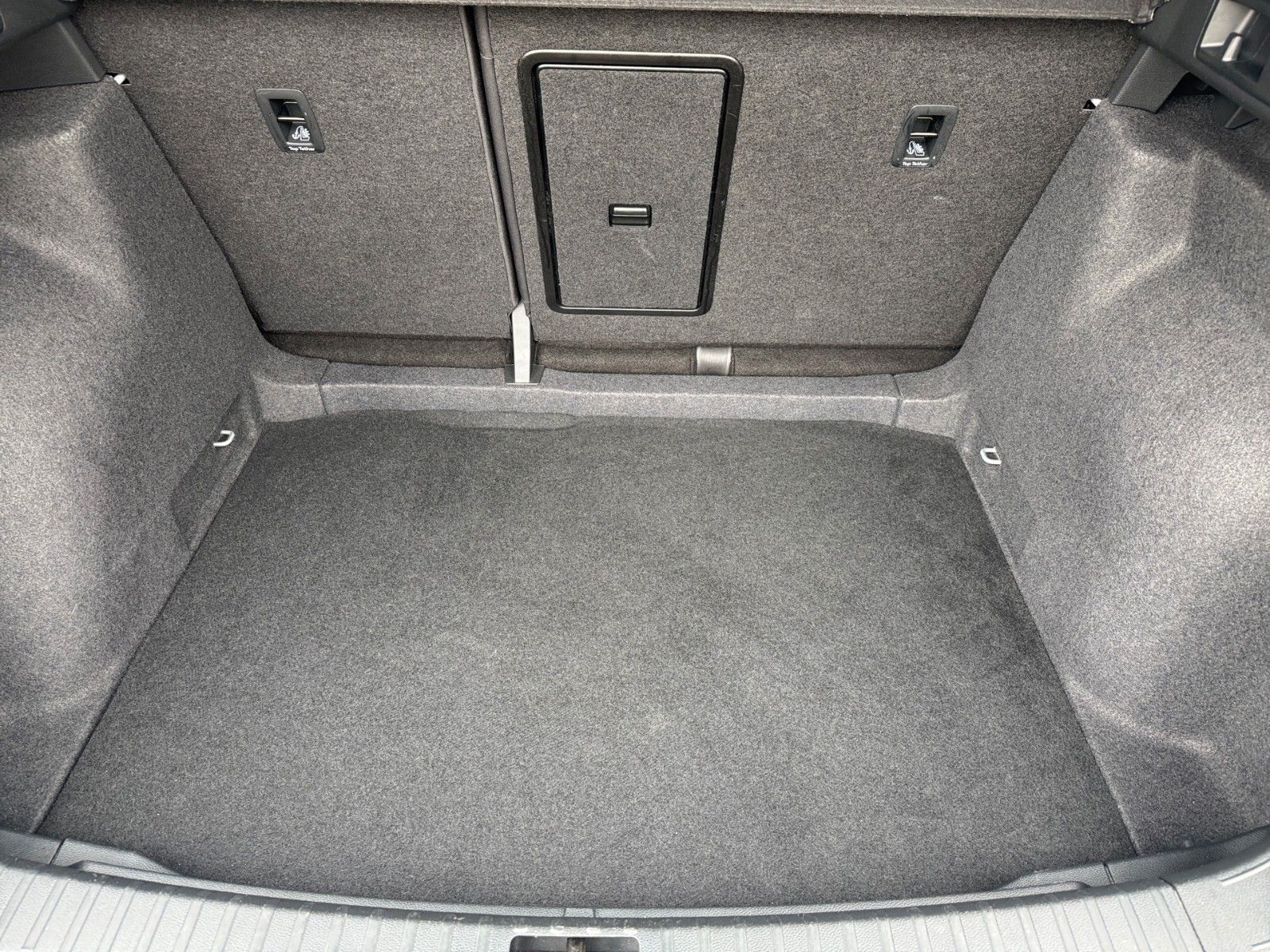 Fahrzeugabbildung SEAT Ateca Xperience 1.5 TSI