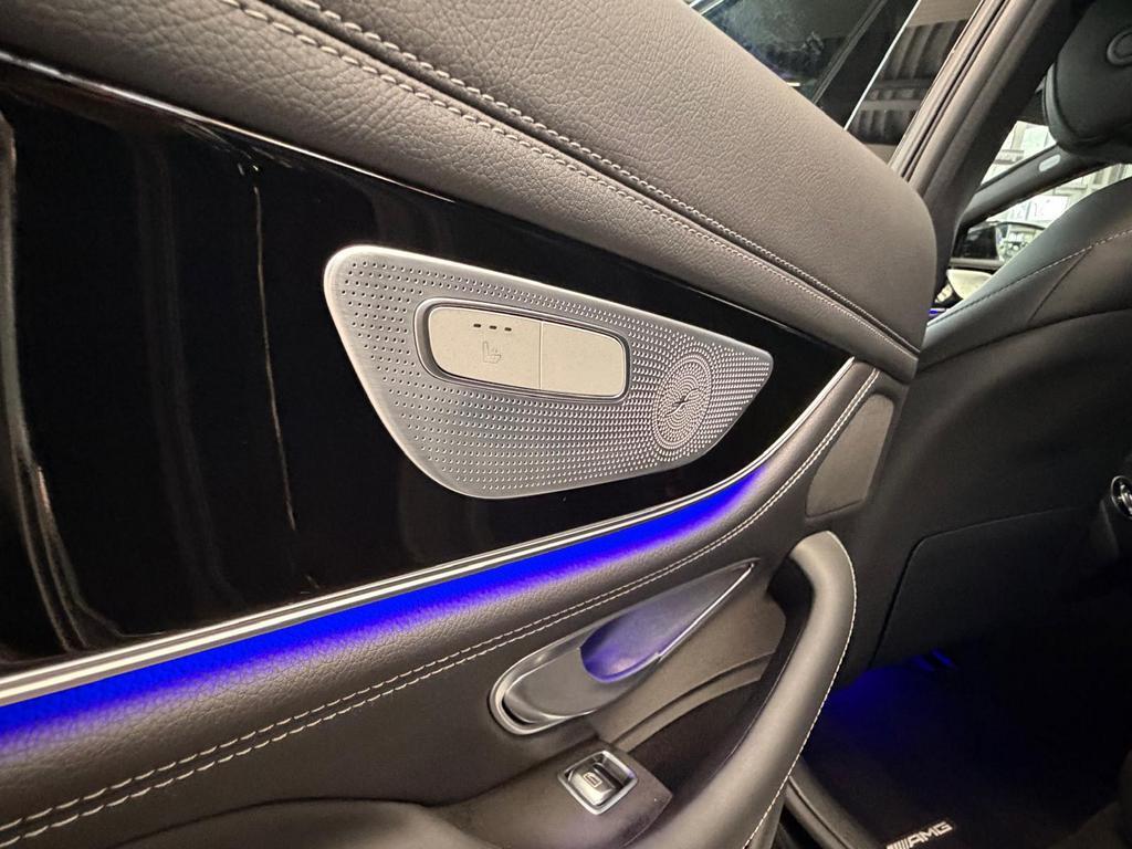 Mercedes-Benz AMG GT 63 S 4MATIC+ AMG PERFORMANCE